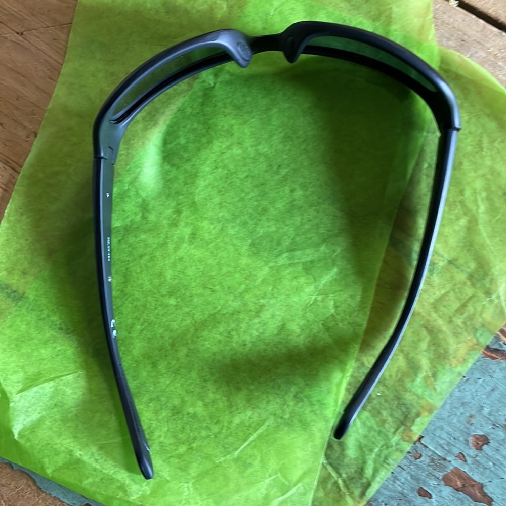 Foster Grant sunglasses polarized - Picture 9 of 9